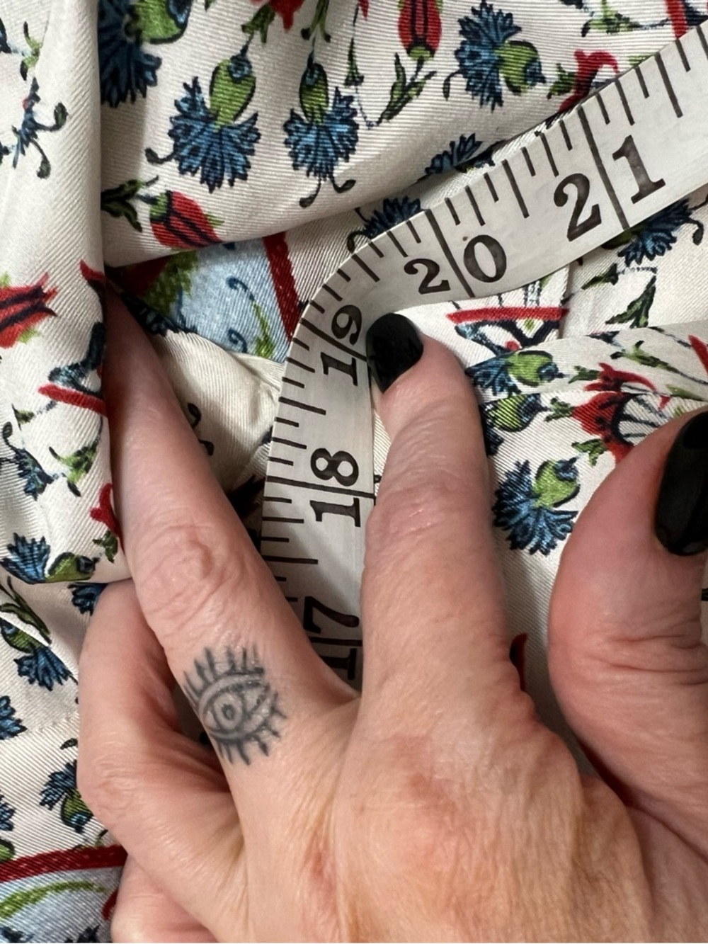 D'Ascoli Silk Shirtdress Button down
Small S Floral stripes - Picture 14 of 15
